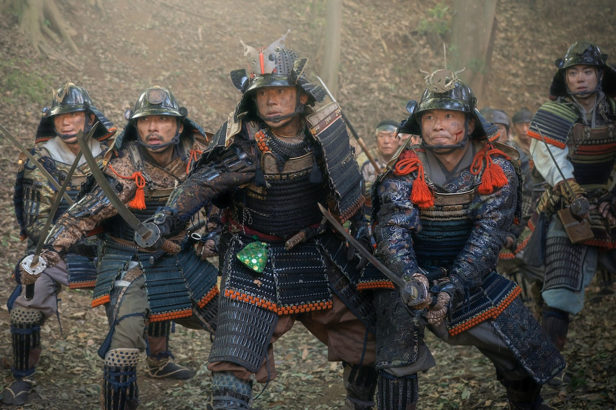 『豊臣兄弟！』“信長”小栗旬、“藤吉郎”池松壮亮の捨て身すぎる行動にあ然　ネットも衝撃「すごい忠誠心」「覚悟決まりすぎ」