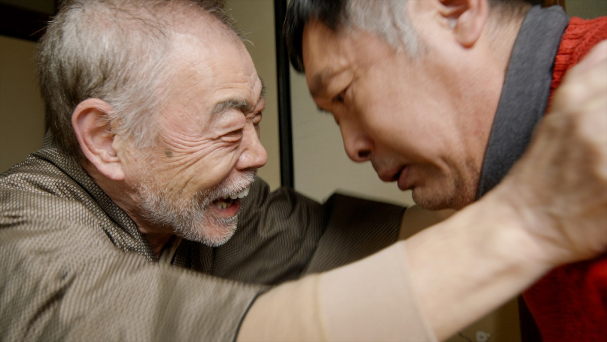 内藤剛志主演・劇場版『旅人検視官 道場修作』予告解禁　道場の亡き妻役に南果歩