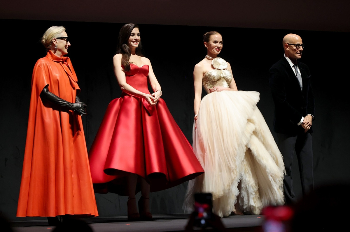 メリル・ストリープ＆アン・ハサウェイらが豪華衣装で登場！ 『プラダを着た悪魔２』ワールドプレミア開催