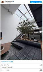 滝沢眞規子宅のリビング ※「滝沢眞規子」Instagram