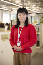 ドラマ『憧れの作家は人間じゃありませんでした』に出演する辻凪子