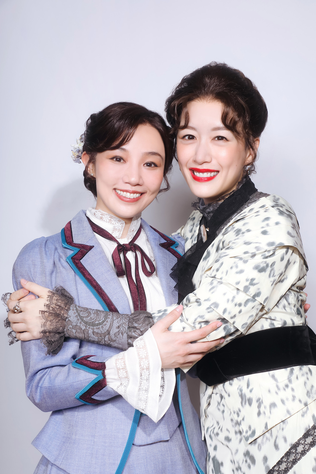 咲妃みゆ＆花乃まりあ、宝塚同期が念願のミュージカル初共演！　お互いの初対面の印象は？