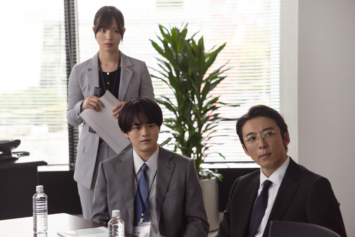 『リボーン』第5話 “光誠”高橋一生、平成に生きる光誠の“影武者”として重要な交渉に挑む