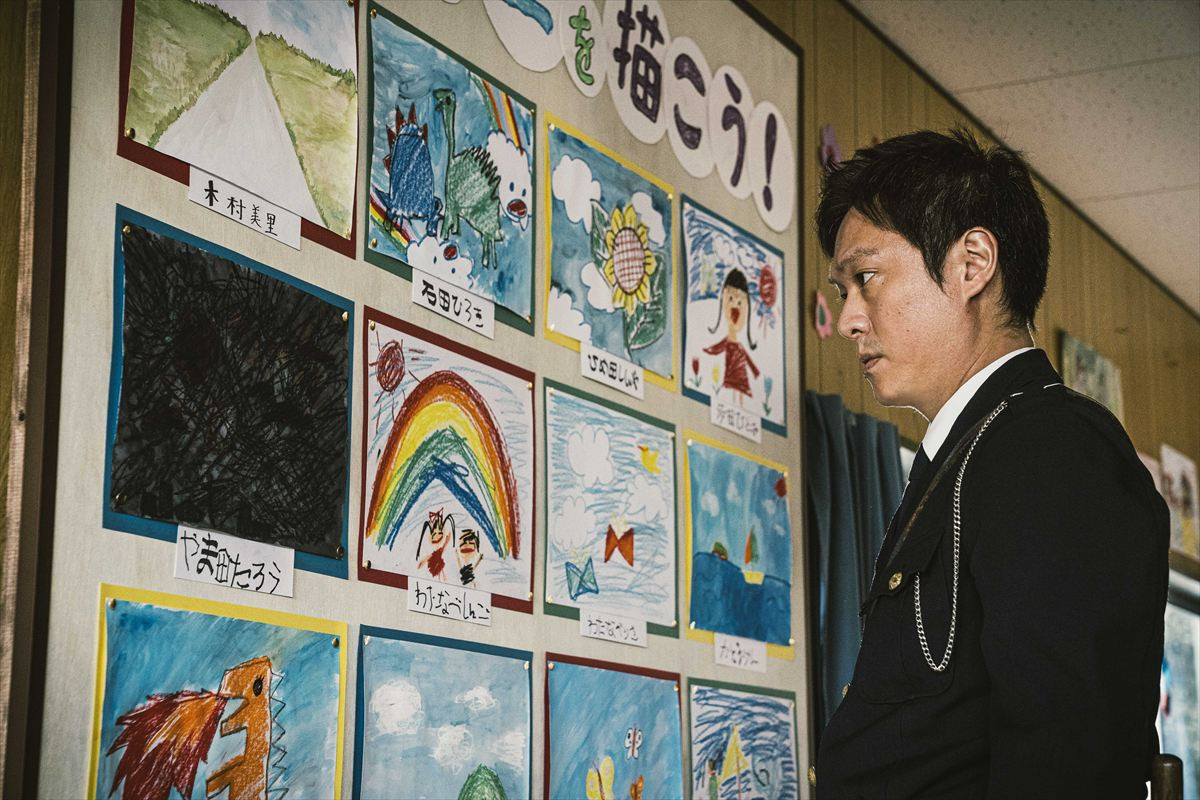 佐藤二朗、『爆弾』“喋りすぎる男”から“全く喋らない怪物”に　自身原作＆主演の最新作から見える胸中とは