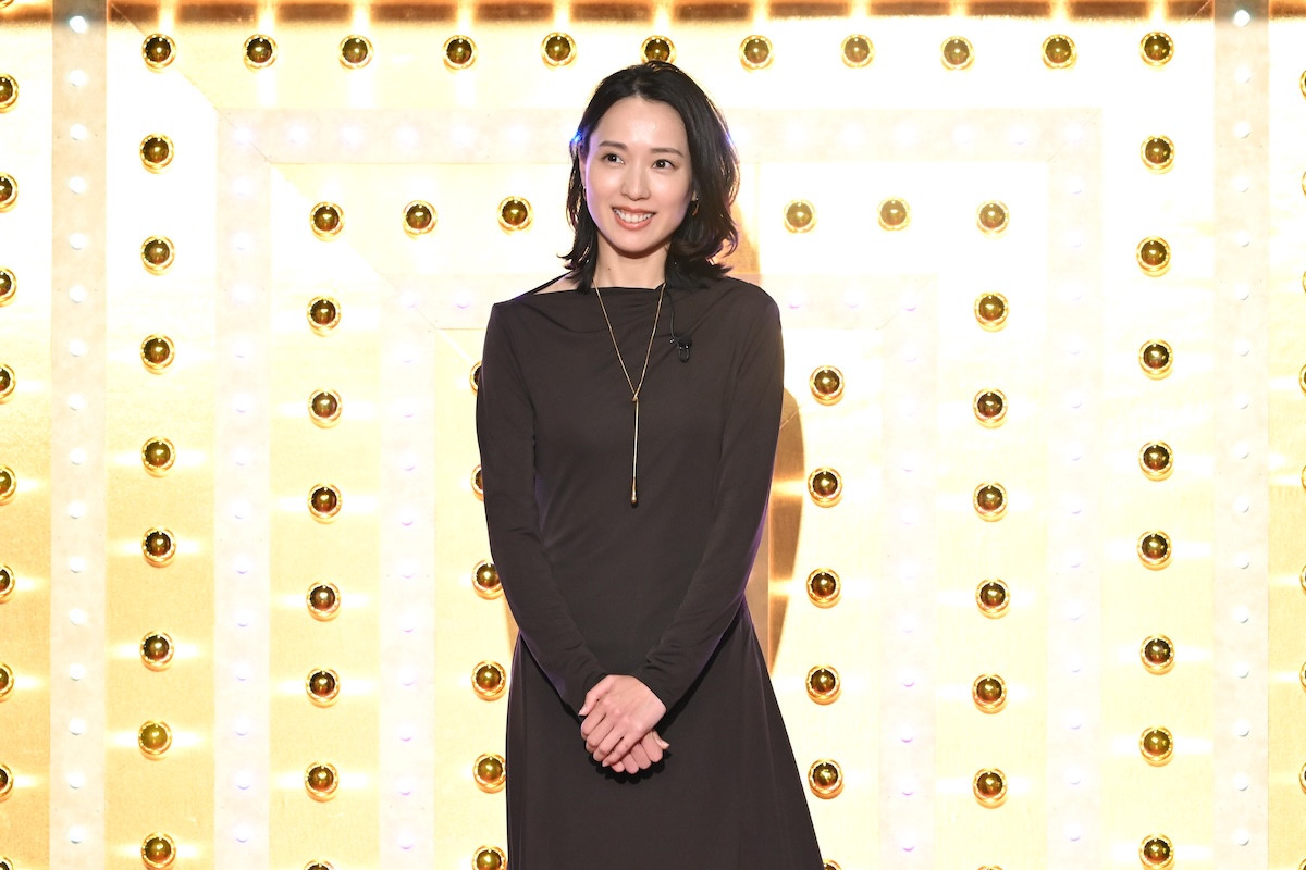 戸田恵梨香、恩師と20年ぶり再会で涙　細木数子さんの娘も登場の『しゃべくり007』