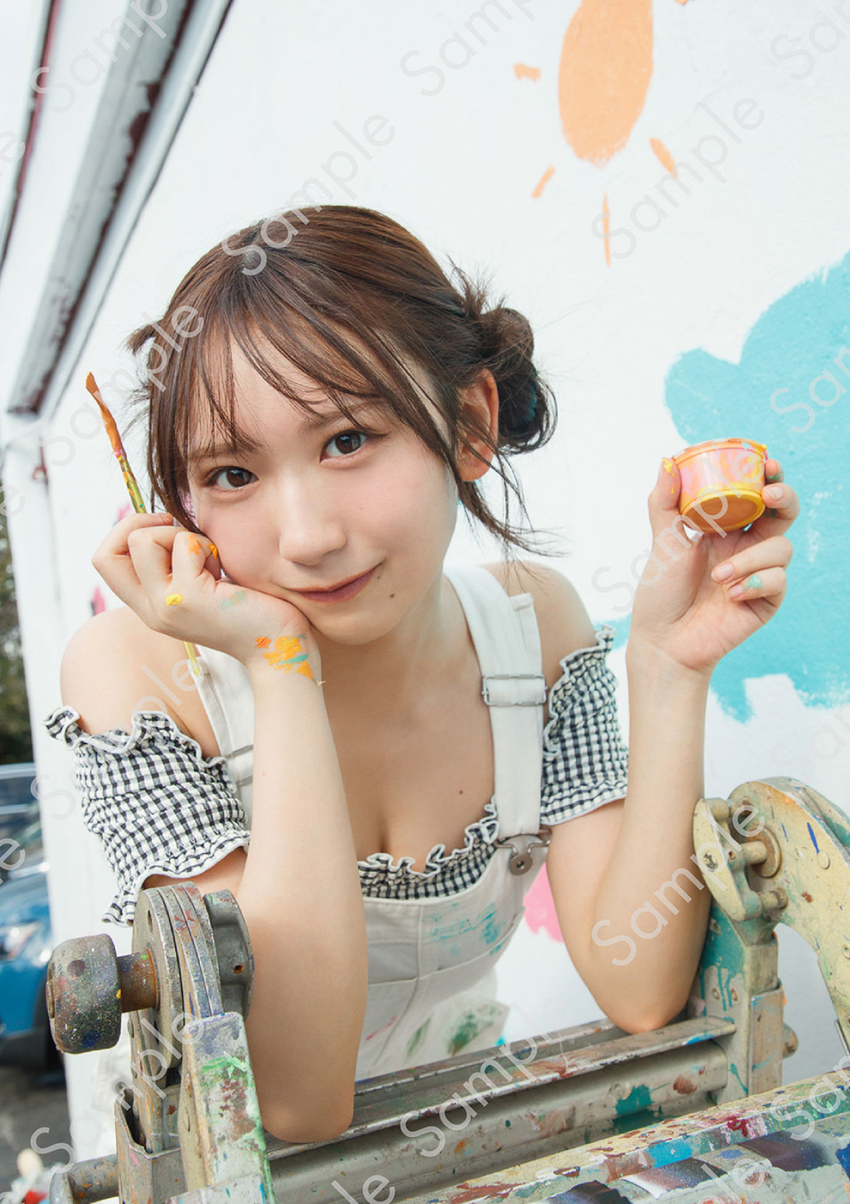 日向坂46藤嶌果歩、プク顔から凛とした表情まで！　1st写真集『果実の歩幅』書店別特典ビジュアル解禁
