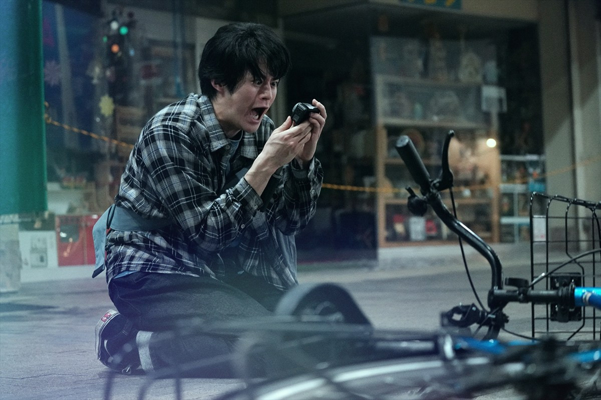 主演・鈴鹿央士『藁にもすがる獣たち』1億円に取り憑かれた“本能剥き出しのクセキャラ”が集結