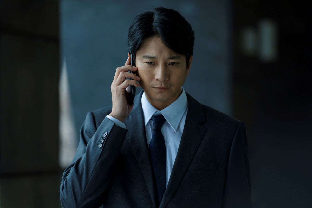 『連続ドラマW　MR ‐医薬情報担当者‐』主演の向井理