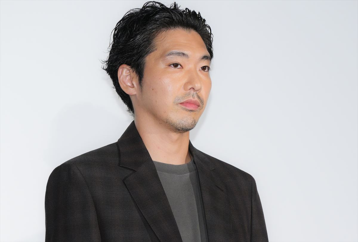 宮舘涼太、大事なところで噛み赤面　本木雅弘が優しくフォロー