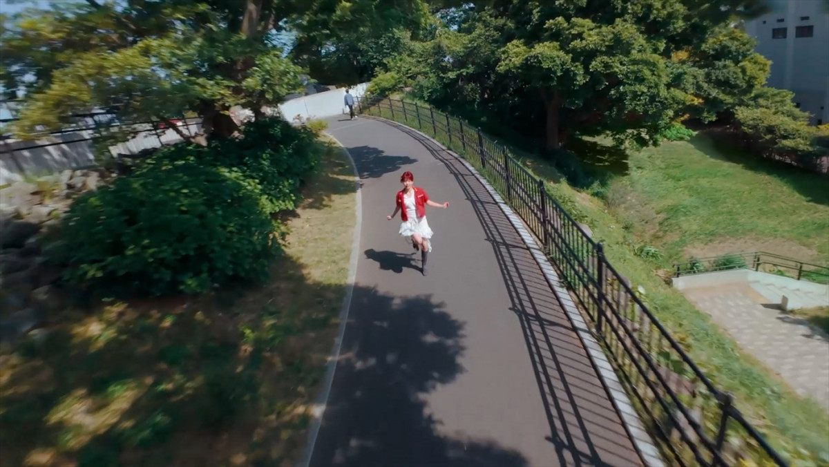 アイナ・ジ・エンド、『ポケモン GO』10周年記念CMで姉妹共演「一緒に出られて嬉しかった」
