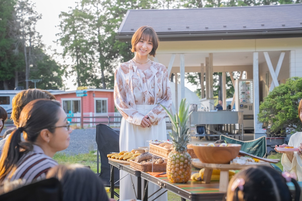 『おちたらおわり』第4話 “明日海”宇垣美里、青年との出会いを何者かに目撃される