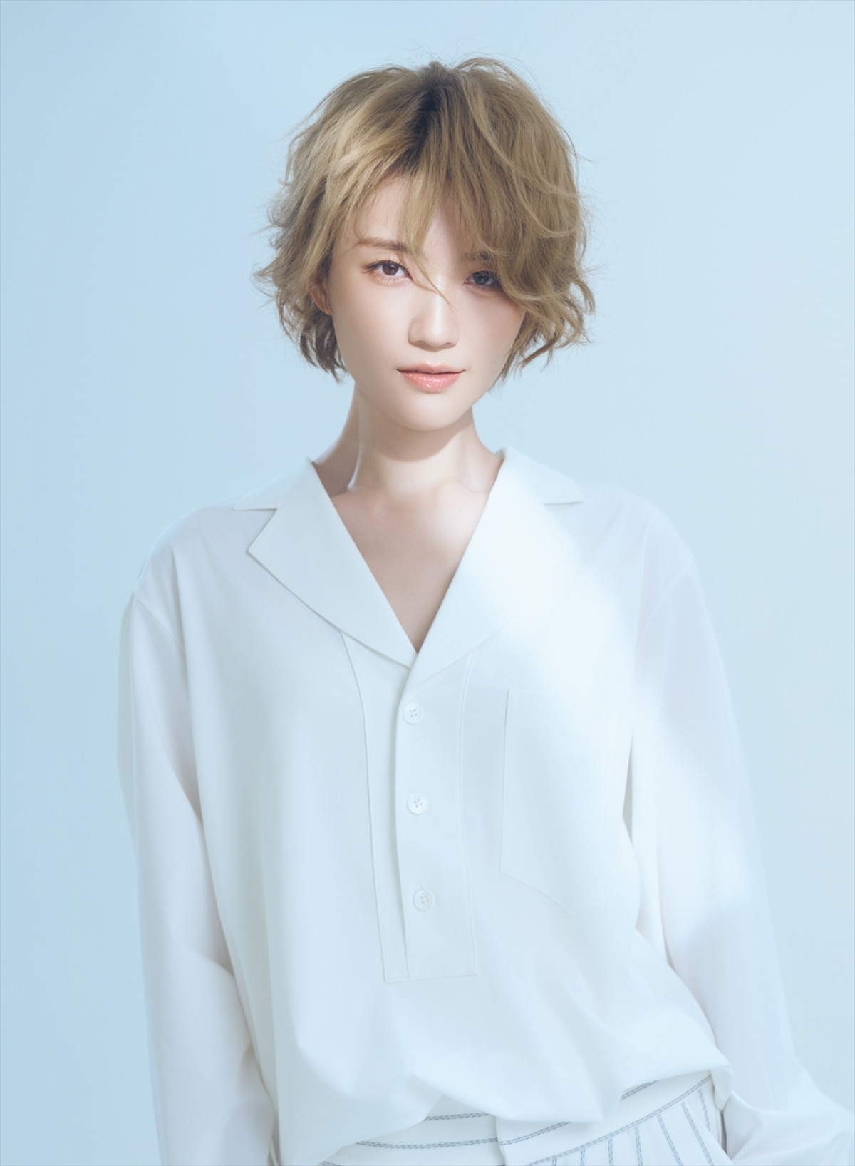 元宝塚宙組トップスター・芹香斗亜、退団後初セルフプロデュースコンサートビジュアル公開