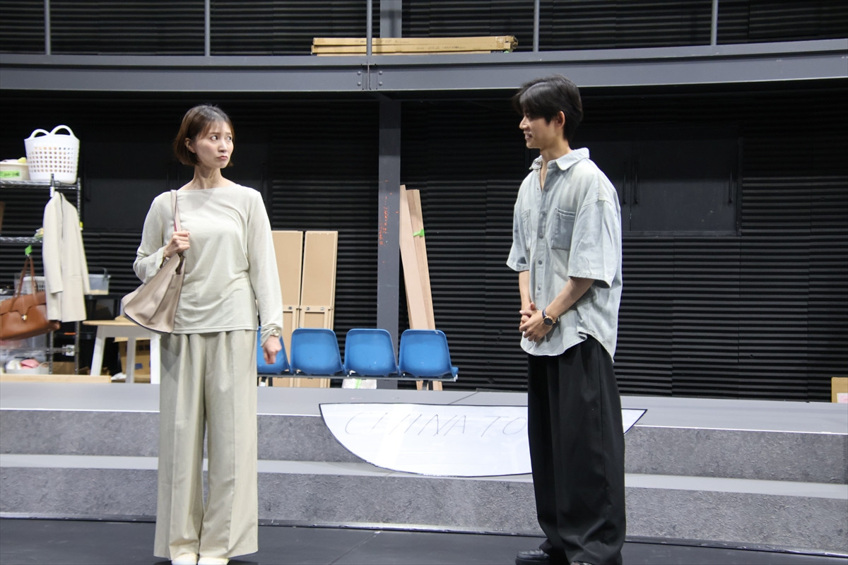 朝夏まなと×七海ひろき×夢咲ねね「一緒にいるシーンがすごく心地良い」 音楽劇『39歳』稽古場取材会レポート