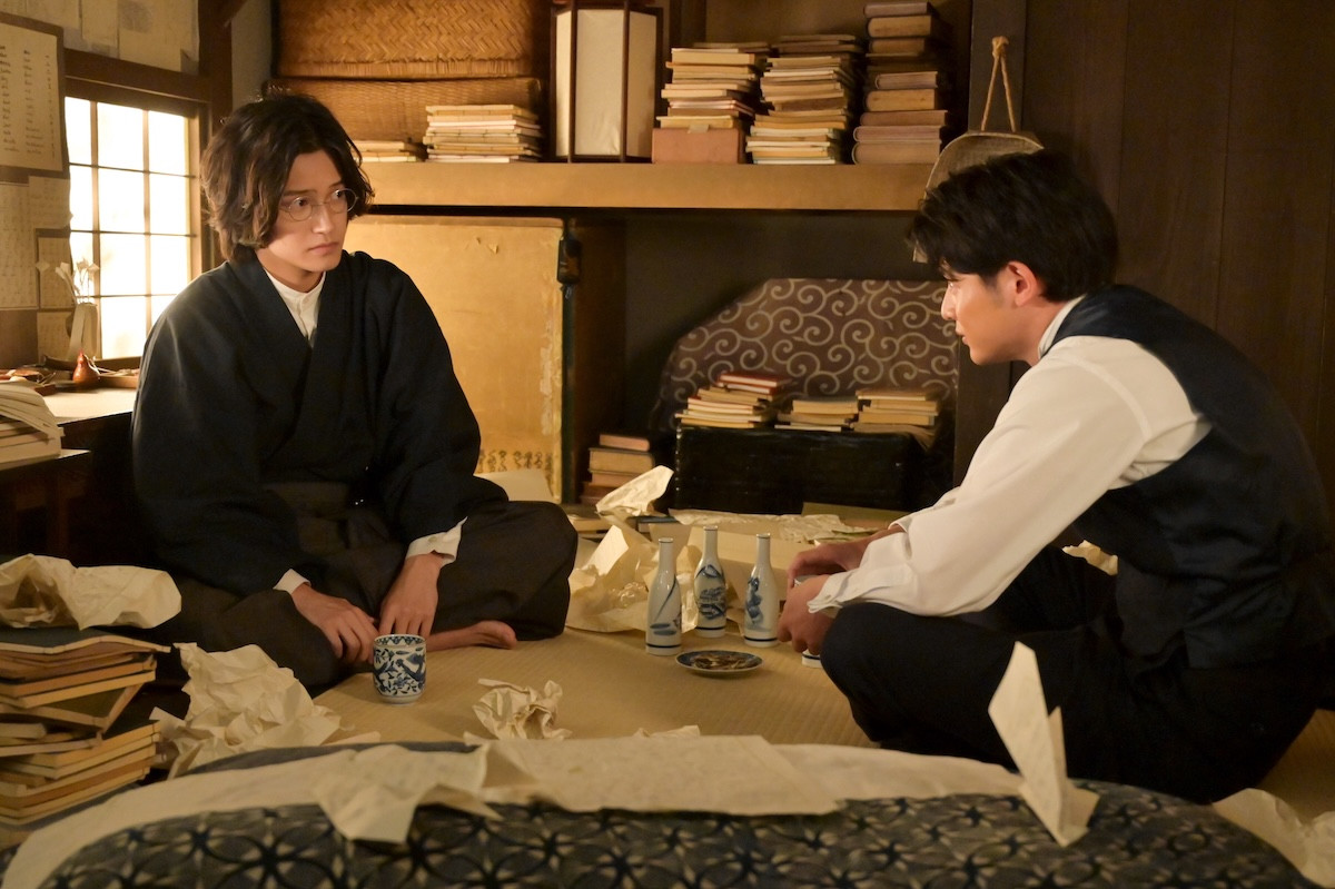 来週の『風、薫る』“りん”見上愛が“シマケン”佐野晶哉と過ごす姿を“虎太郎”小林虎之介が目撃