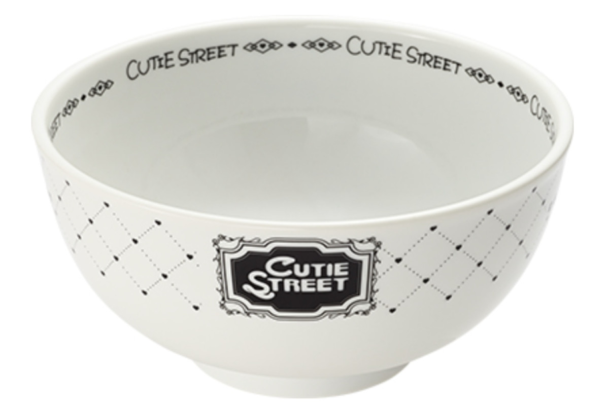 260803_CUTIE STREET