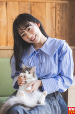 『SPA!デジタル写真集 三木優彩「にゃんにゃんボディ」 』より