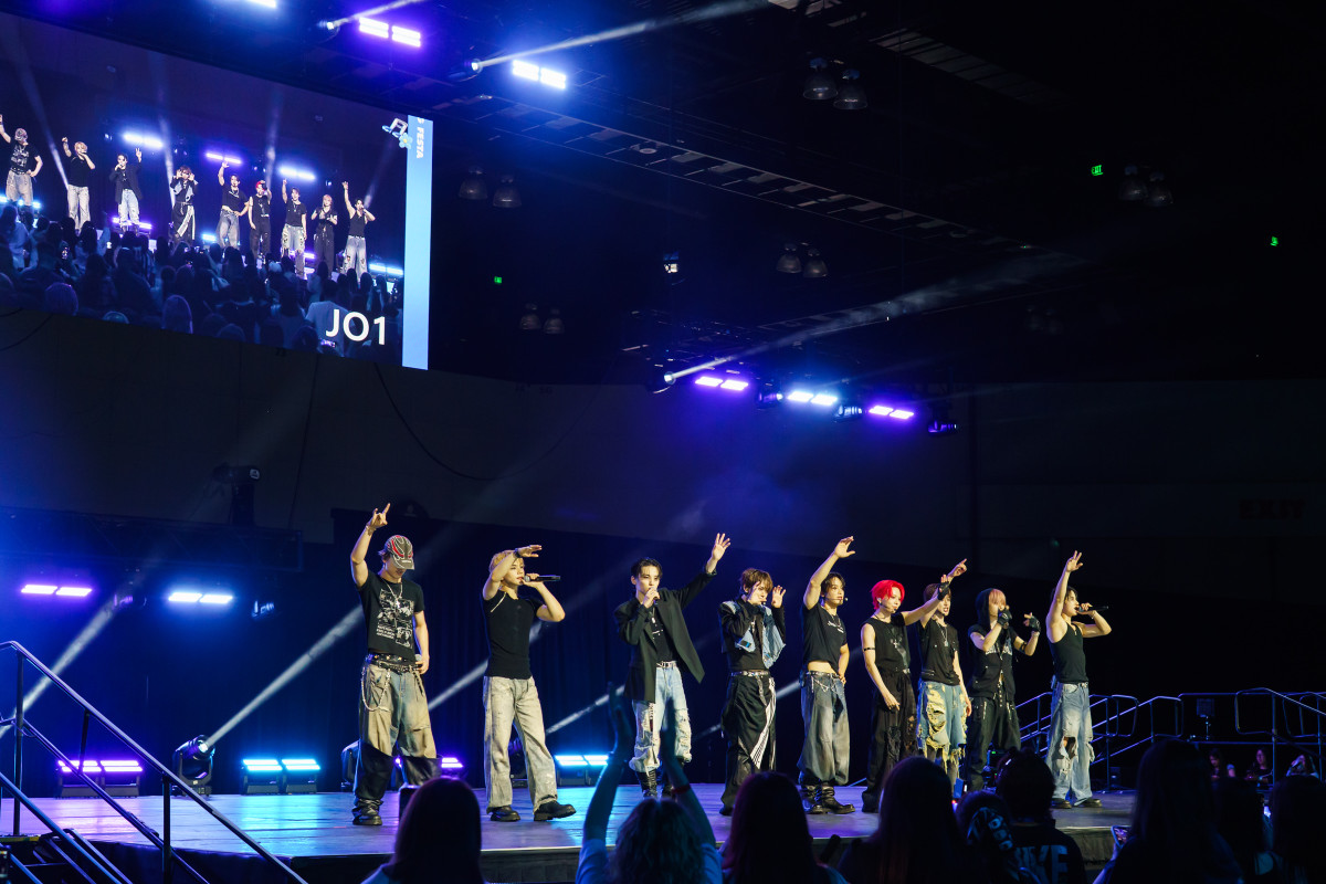 JO1、『KCON LA 2026』に出演　全米デビューを前に鮮烈パフォーマンスで会場沸かす