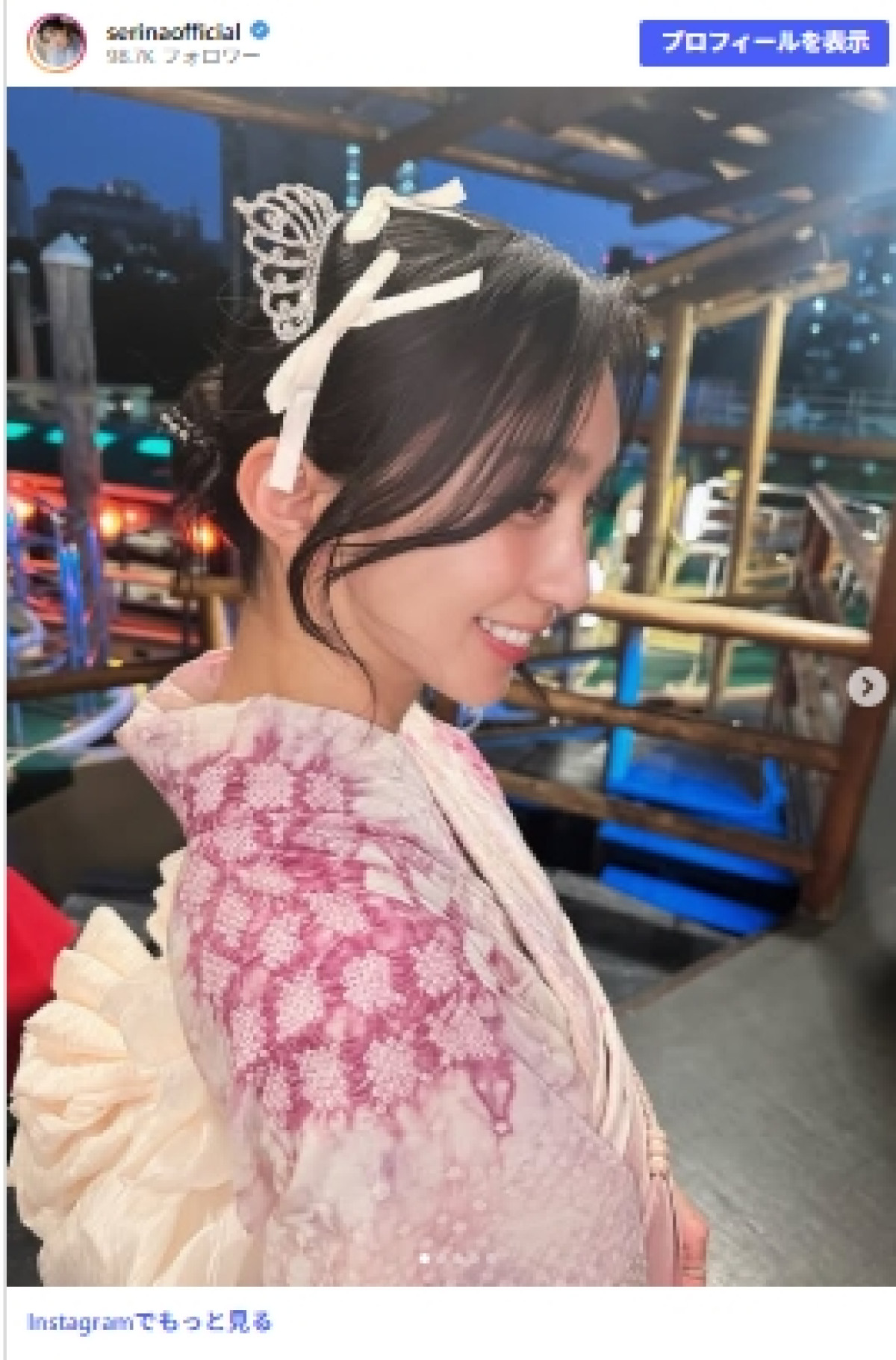 芹那41歳、“背中ざっくり”真っ赤なドレス姿に「美しすぎる」「スタイル抜群」ファン驚き
