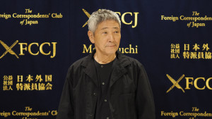 『深夜食堂』外国特派員記者会見に登壇した主演・小林薫