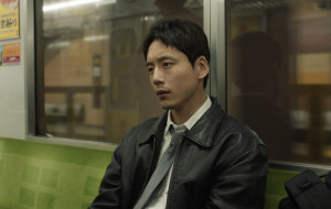 坂口健太郎、刑事役でアジアを舞台にした“命懸け”のサバイバルゲームに参戦『kiDnap GAME』今夜スタート！