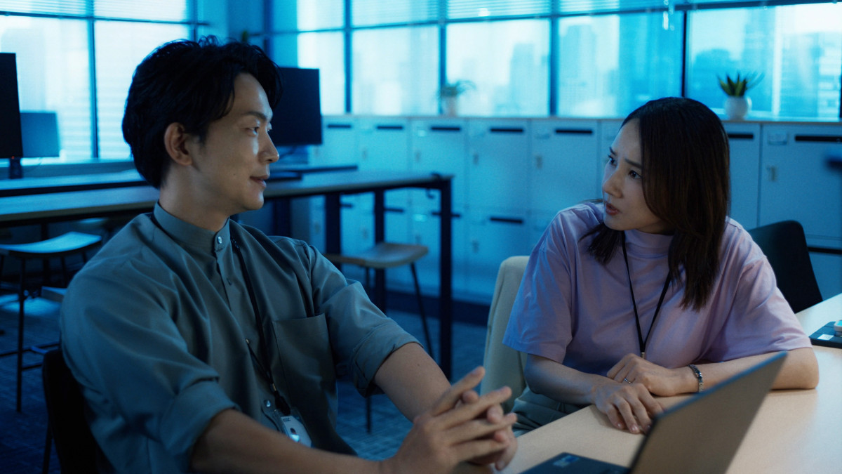 話題の夜ドラ『会社員』吉田羊、“パワハラシーン”は「脚本を読んで最も背筋の凍るシーンでした」
