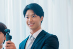 ドラマ『もうパパ！』に出演する榎田一王