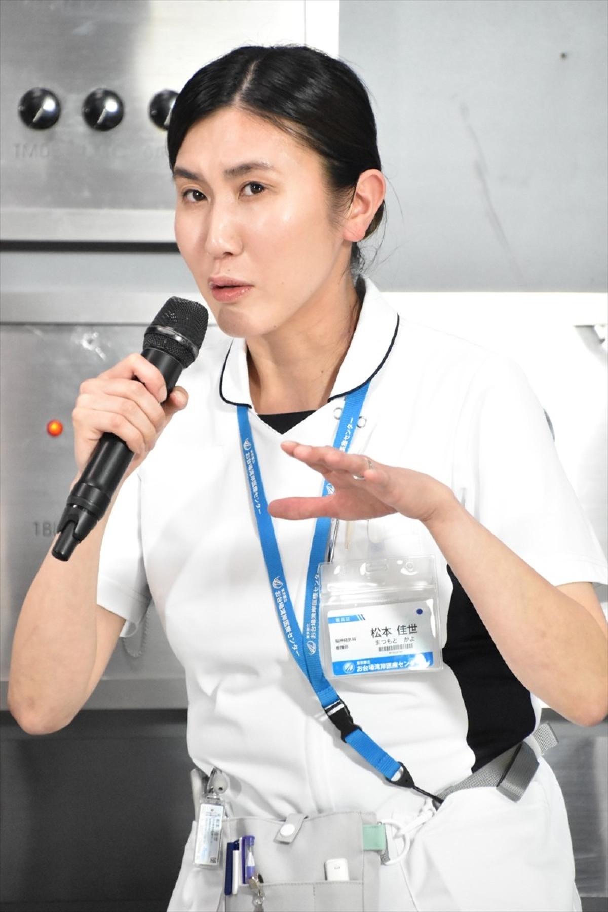 橋本環奈、撮影現場で「ずっと食べてます」　ラーメン完食シーンも「本当に全部飲んでる」