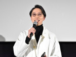映画『ヒグマ!!』完成披露舞台挨拶に出席した金田哲（はんにゃ.）