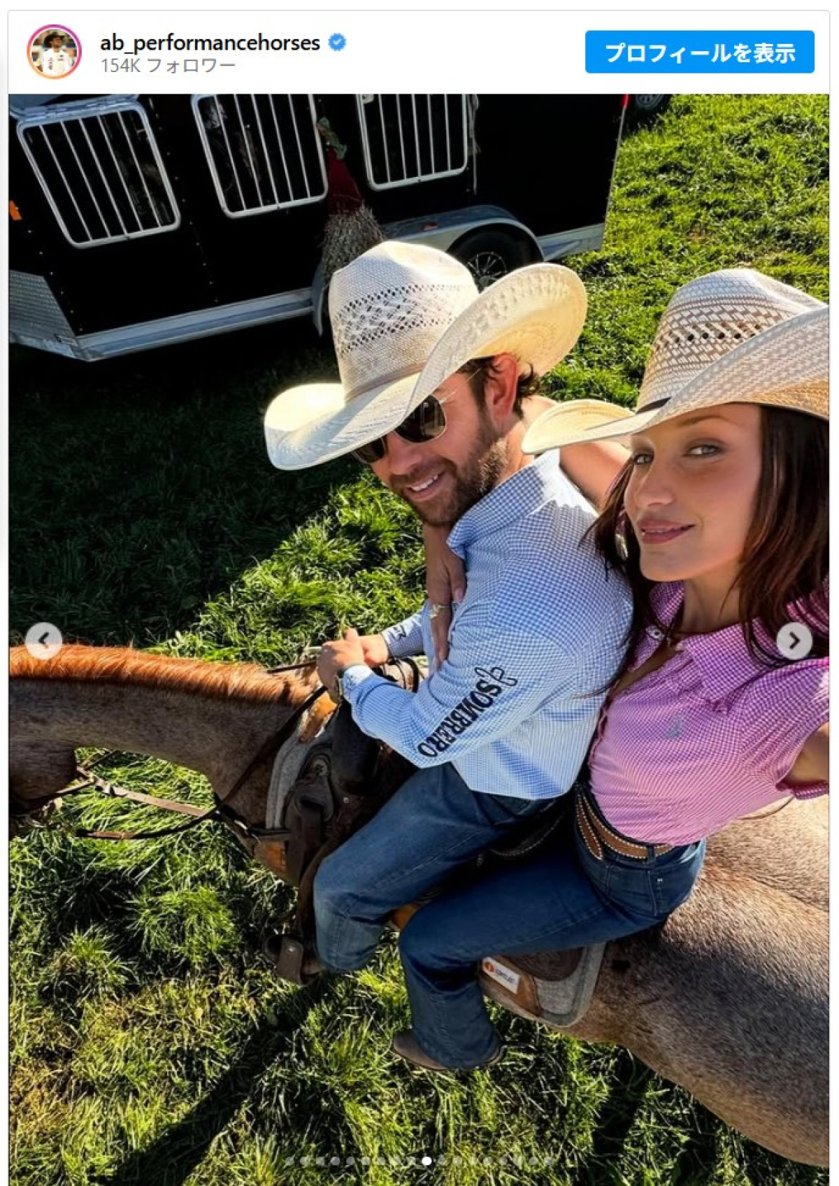 ベラ・ハディッド、カウボーイの恋人と交際2年で破局　※「アダン・バヌエロス」インスタグラム