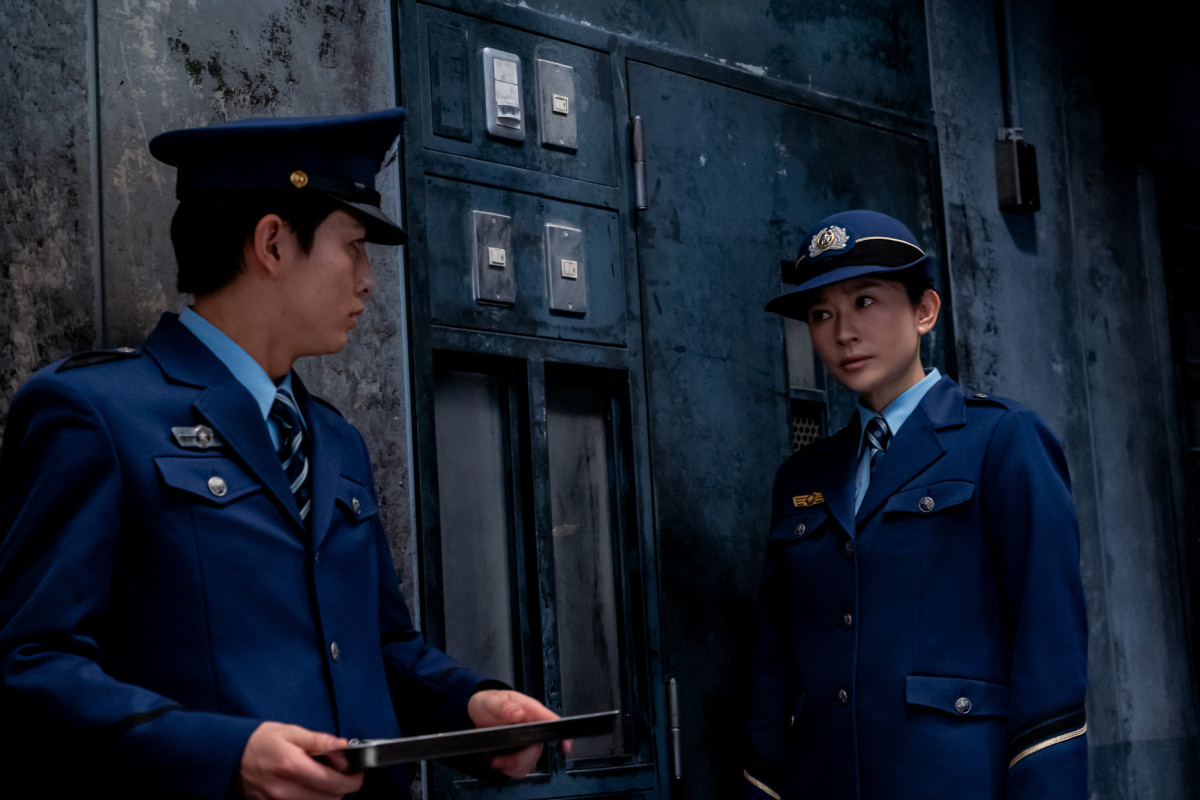 『パンチドランク・ウーマン』第2話　“こずえ”篠原涼子のタブレット端末が盗まれる