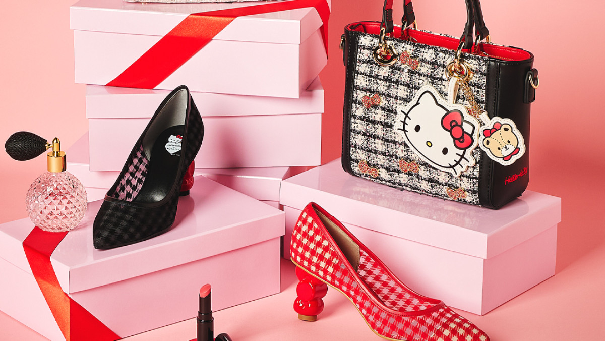 キティ×ダイアナ Sanrio× DIANA リボンヒールパンプス24.0m サンリオ×「ダイアナ」が初コラボ！ キティのリボンがヒールになった