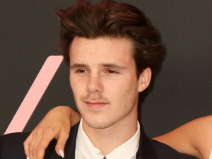 長男ブルックリンの“爆弾投稿”が話題のベッカム家　次男ロメオ＆三男クルスがそれぞれの恋人とWデート