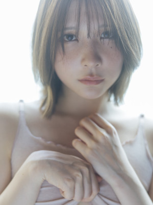 【写真】あまつまりな　5th写真集より