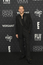 チャーリー・ハナム