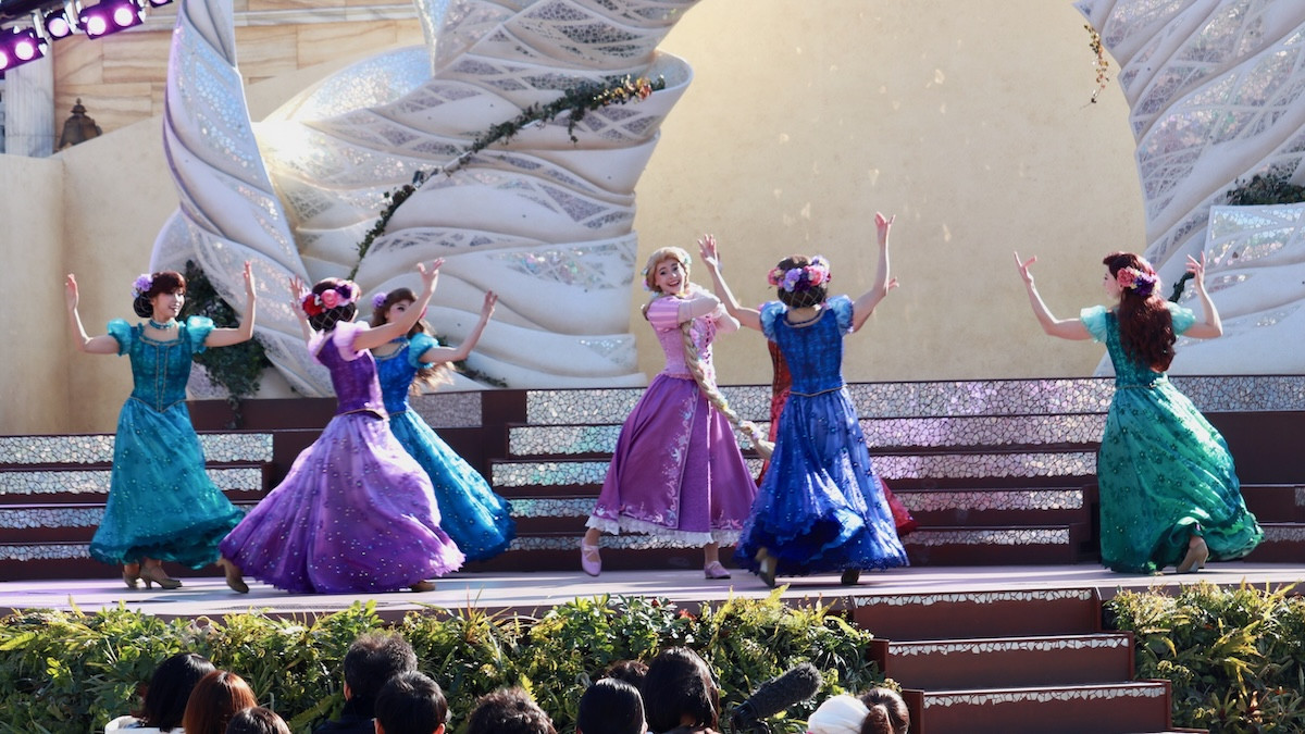 20260113_ステージショー「ダンス・ザ・グローブ！