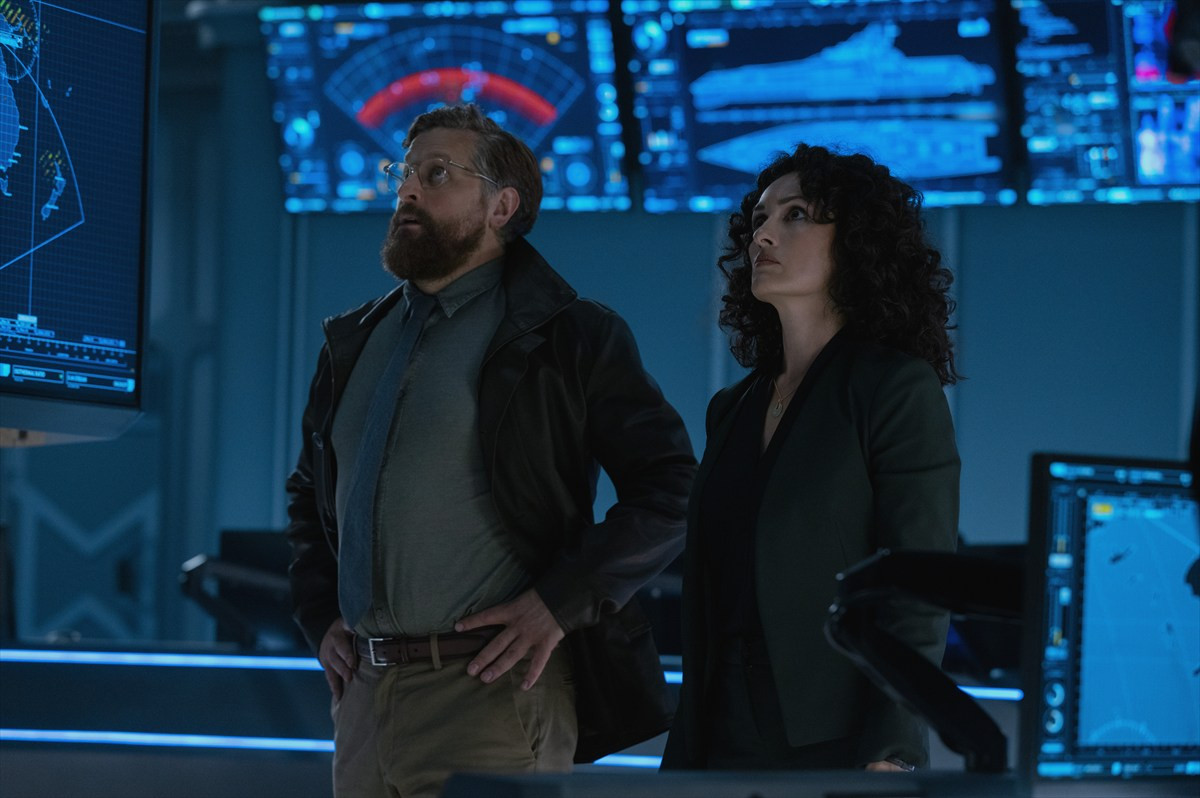 『モナーク』シーズン2、2月27日世界同時配信　コング＆ゴジラ vs タイタンXが激突する本予告編映像が到着