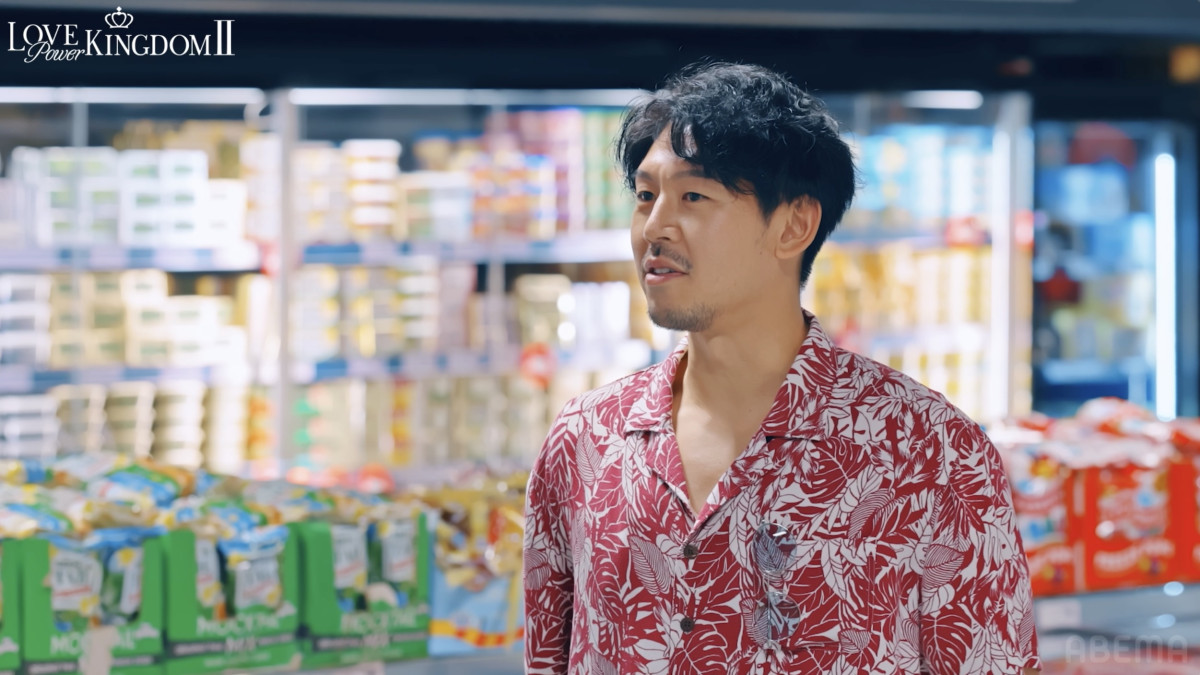 “世界で最も美しい顔”美女“ルール外”のキス.に.霜降りせいやも「一番のご褒美…」