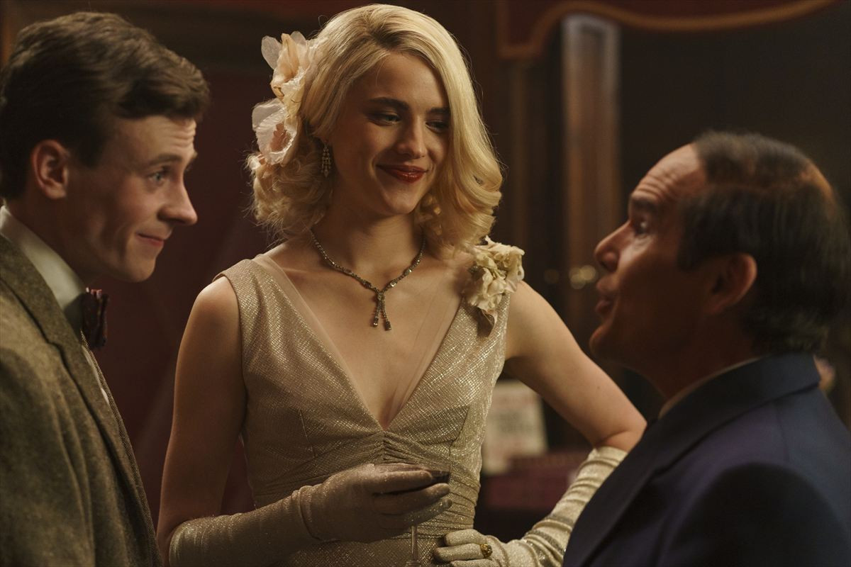 アカデミー賞ノミネート『ブルームーン』イーサン・ホークの華麗な演技切り取る場面写真解禁