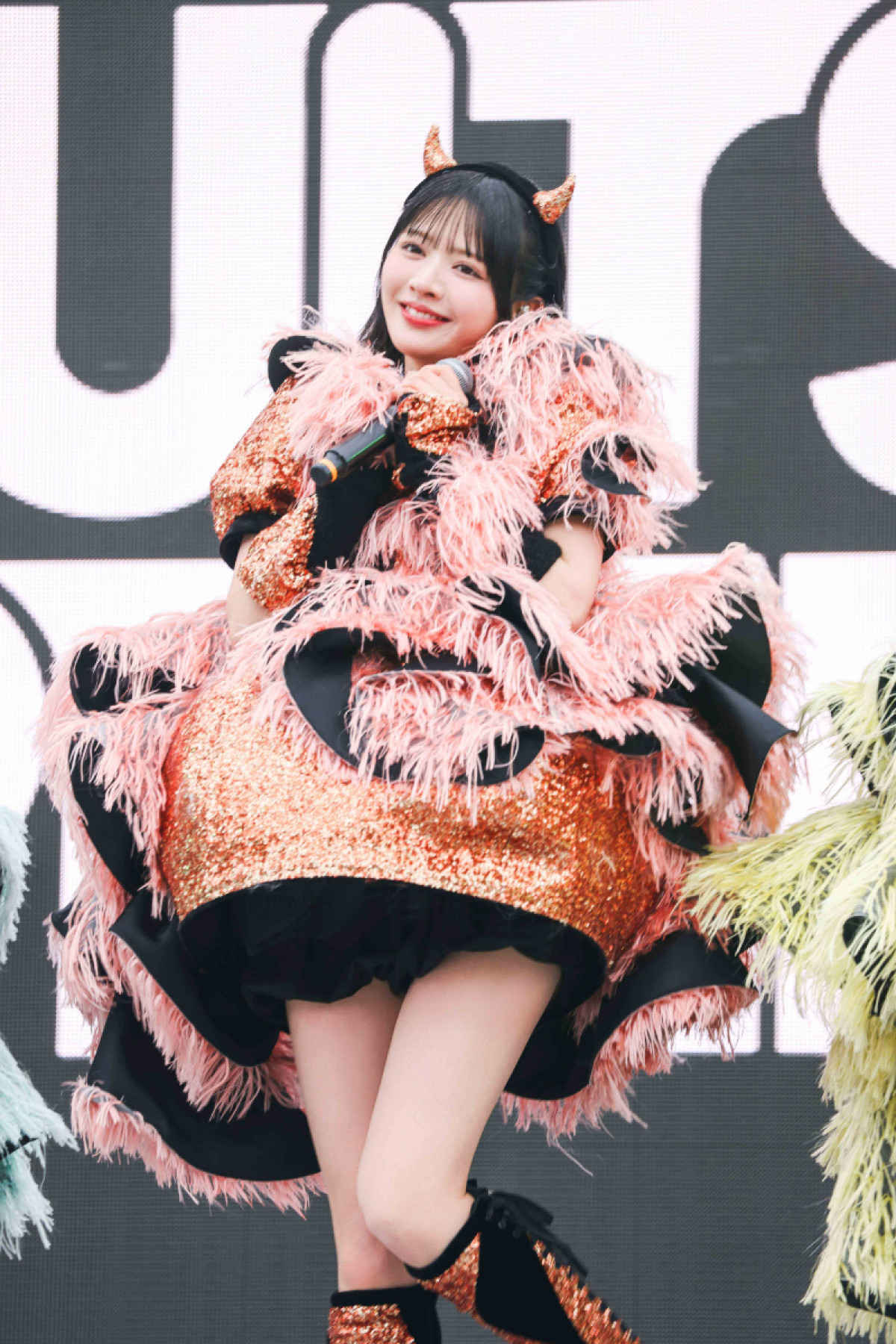 20260209_FRUITS ZIPPER