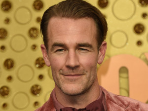 48歳で亡くなったジェームズ・ヴァン・ダー・ビークさん、スピルバーグ監督らセレブから続々寄付