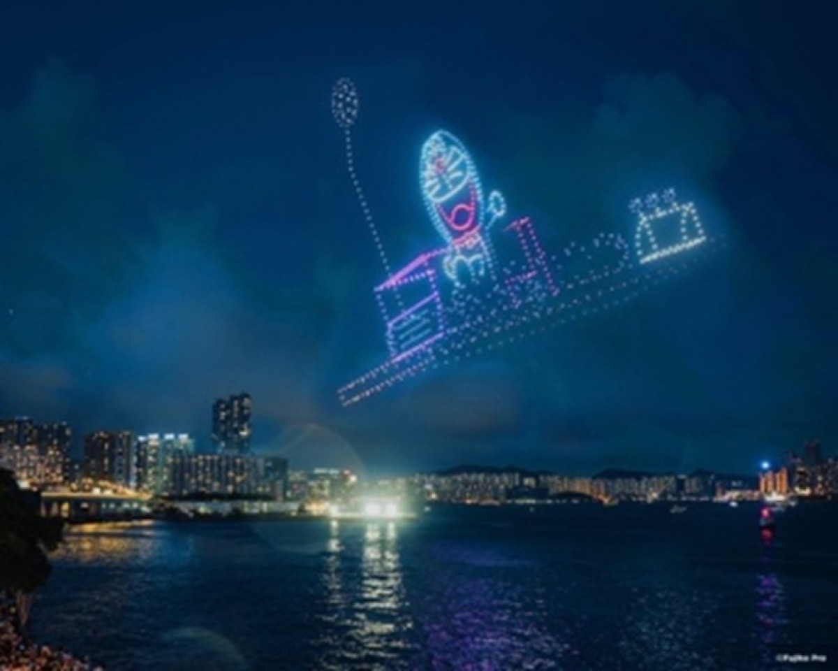 20260213_100％ドラえもん＆フレンズ ドローンショー