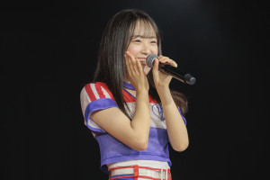 高橋舞桜、「AKB48 21期研究生 劇場公演デビュー」ゲネプロ・取材会に登場