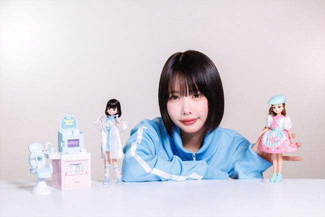 のんちゃん 写真）あのちゃん、リカちゃんのおともだちに！ 本人がデザインに