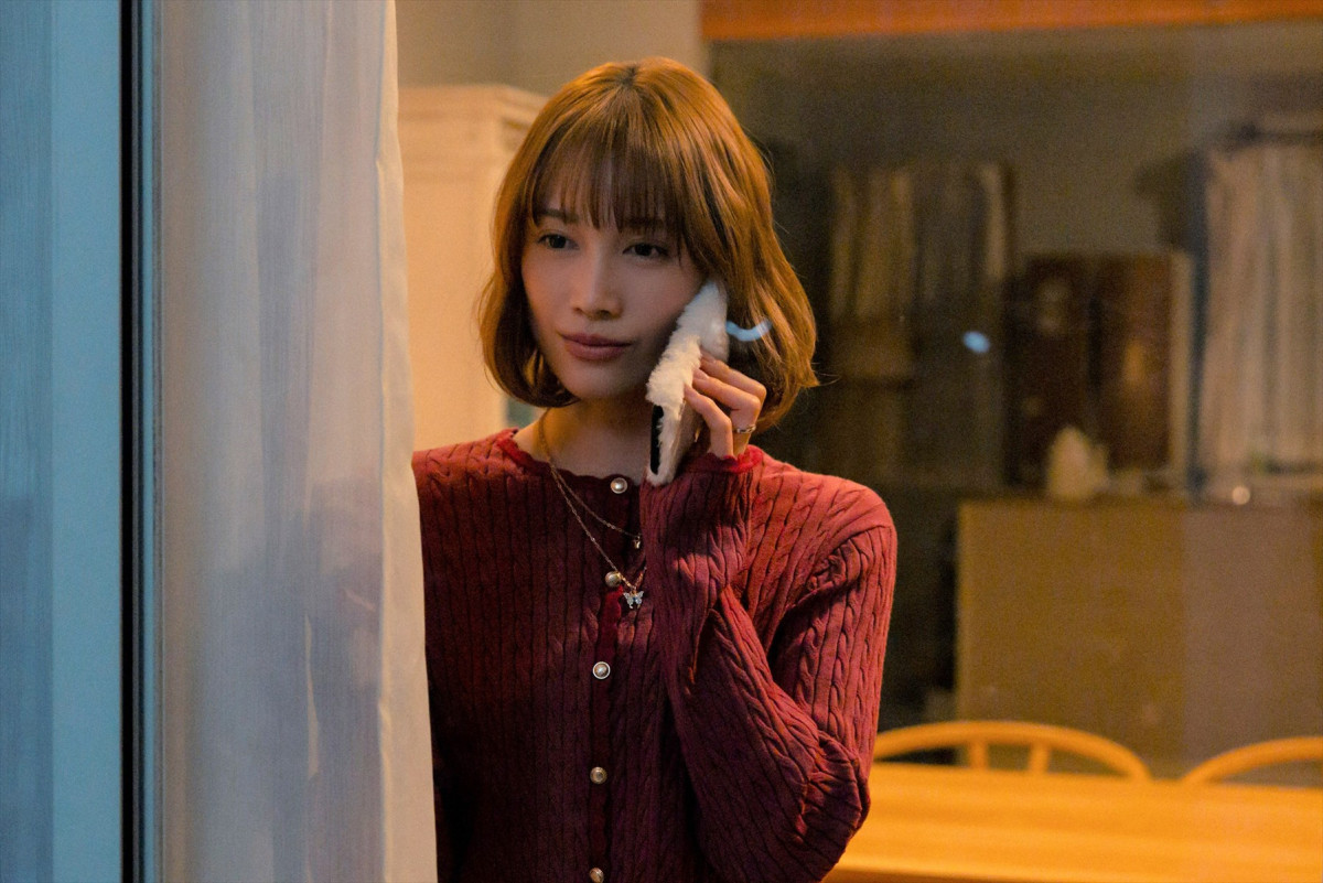 『略奪奪婚』第9話 “千春”内田理央、“司”伊藤健太郎からのまさかの申し出に動揺