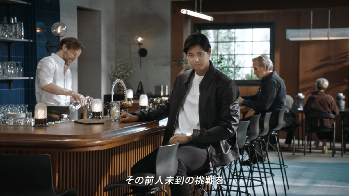 大谷翔平がセイコーブランドのグローバルアンバサダーに！　カフェでくつろぐ姿を映し出した新テレビCM公開