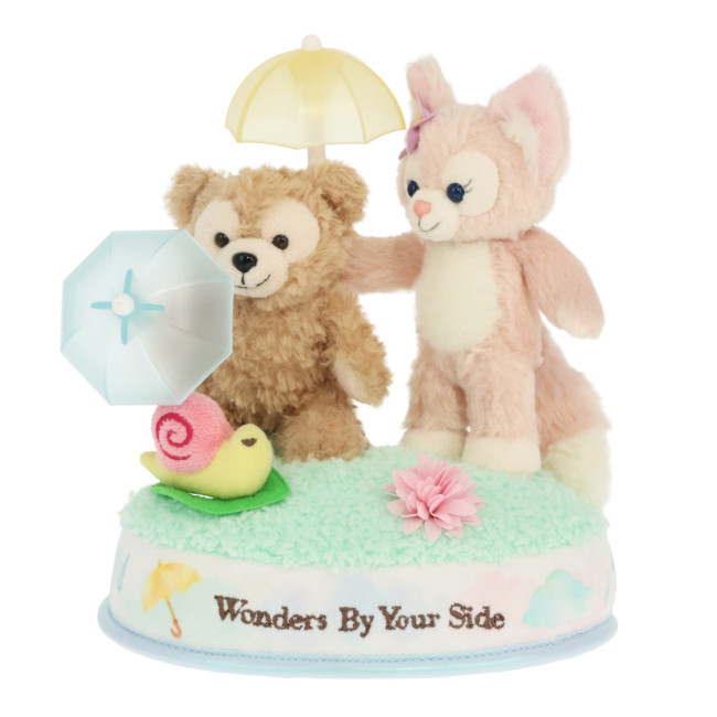 ダッフィー新グッズ、6．2発売！　小さな幸せを見つける姿をデザイン〈東京ディズニーシー〉