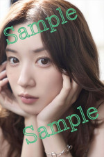 永野芽郁 フォトブック＆スタイルブック スペシャルBOX「MAGNOLIE」購入者特典フォトカードビジュアル