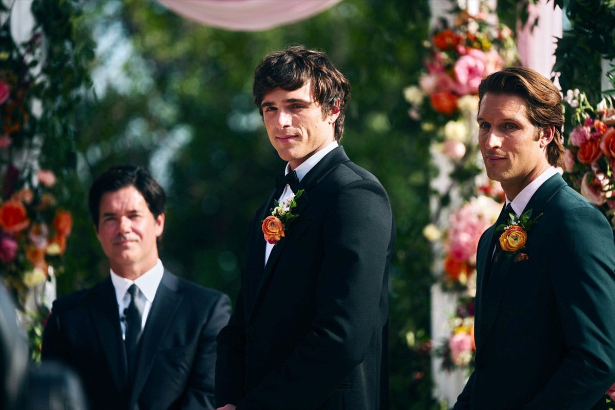 『ユーフォリア』シドニー・スウィーニーのウエディングドレス姿が公開