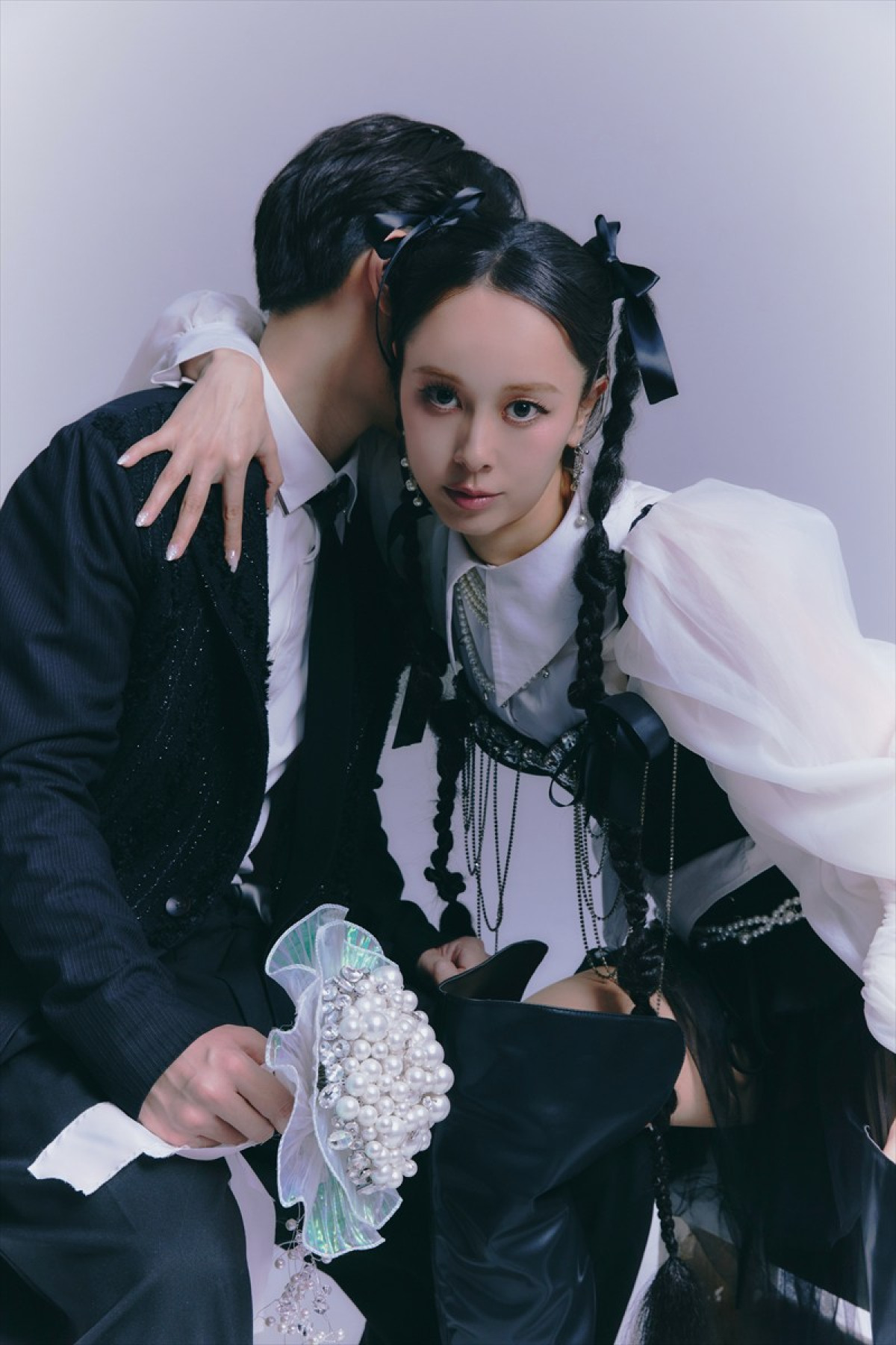 佐藤ミケーラ倭子、『ゼクシィ』紙面上で結婚発表　プロポーズなど盛りだくさんのインタビューも