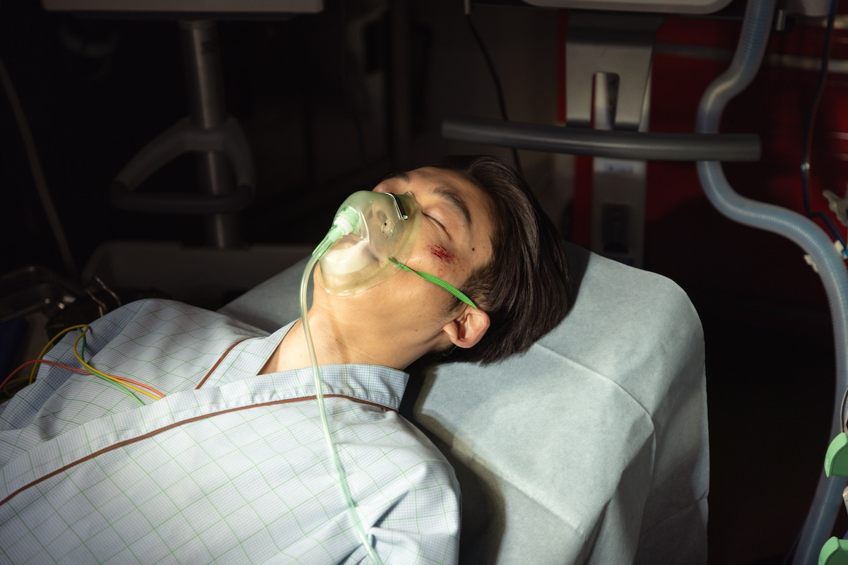 『リボーン』初回 高橋一生、冷酷起業家→下町青年に転生　直後の“AKB全盛期”発言にネットざわつく「絶対オタク」